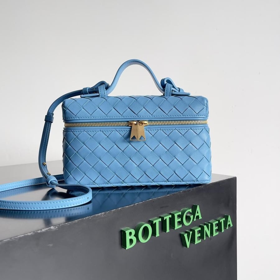 BV Vanity Case Bag 22cm