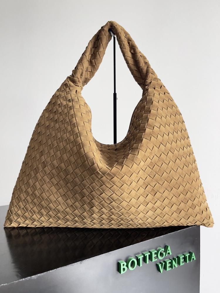BV New Large Hop Bag 54cm (Suede)
