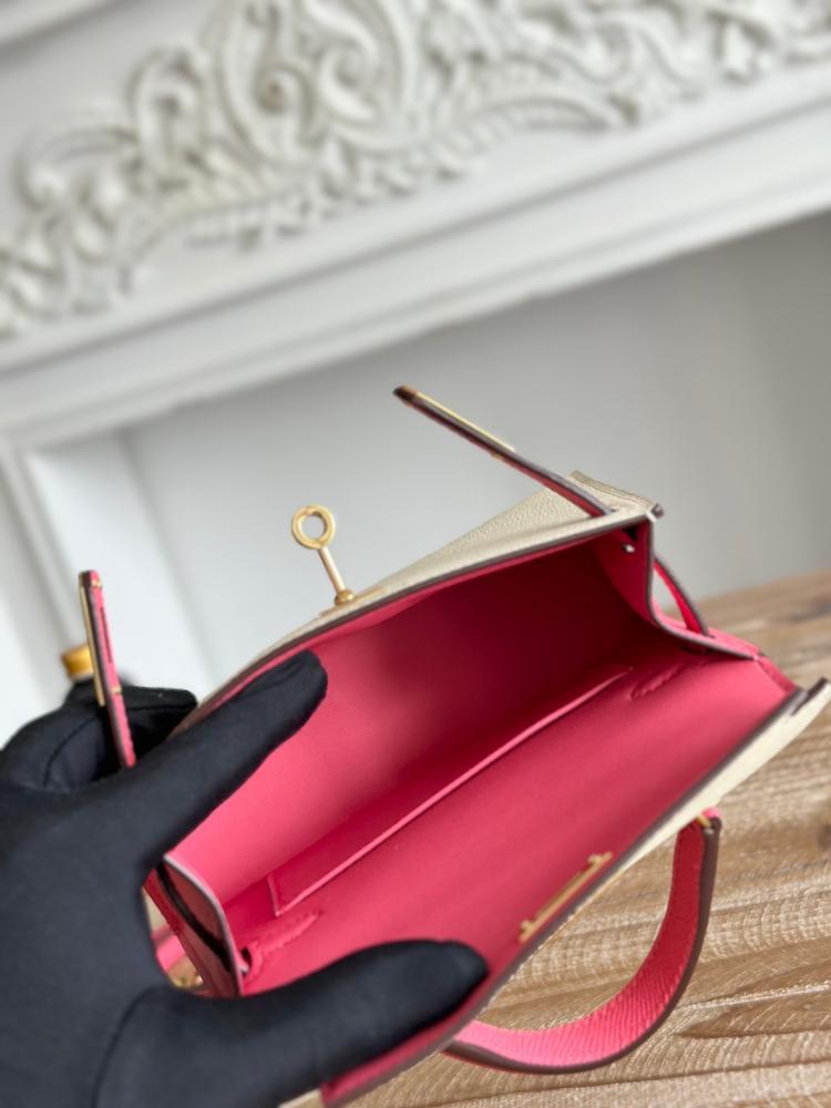 Hermes Mini Kelly II 19 Bag