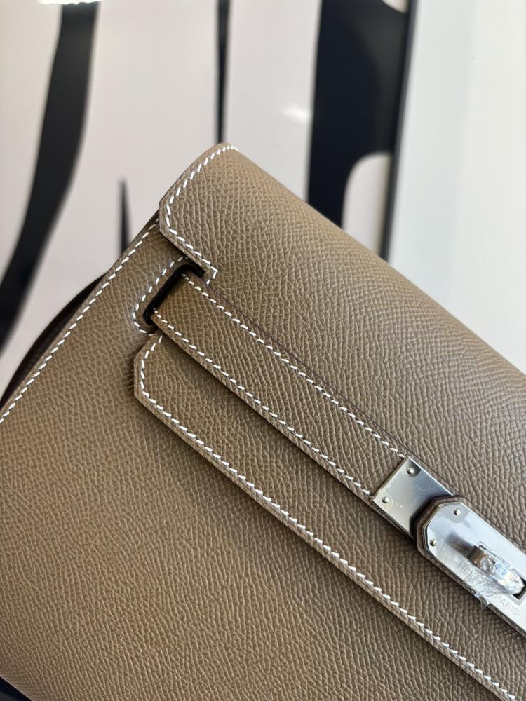 Hermes Kelly Dépêches 25 Pouch (Leather)