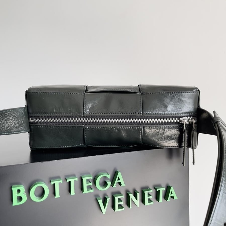 BV Small Arco Camera Bag 28cm