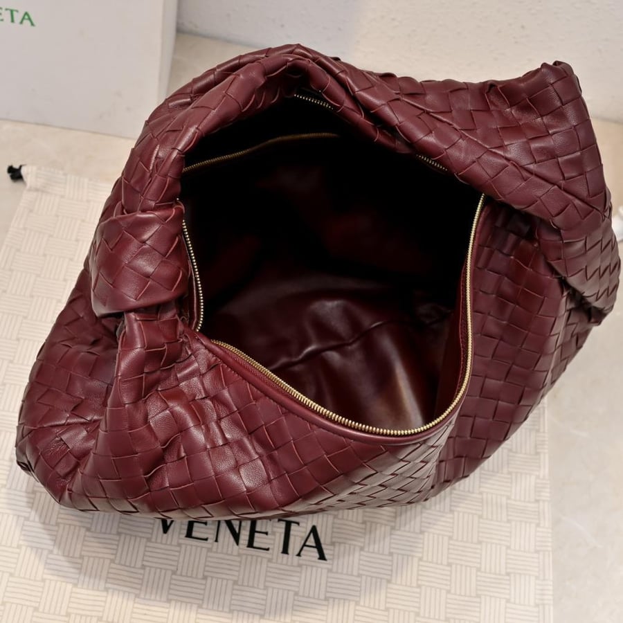 BV Extra Large Jodie Bag 54cm