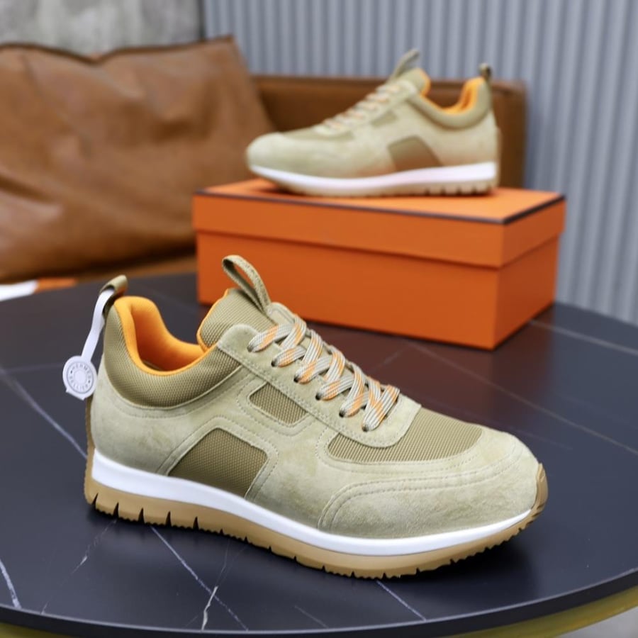 Hermes 38-44