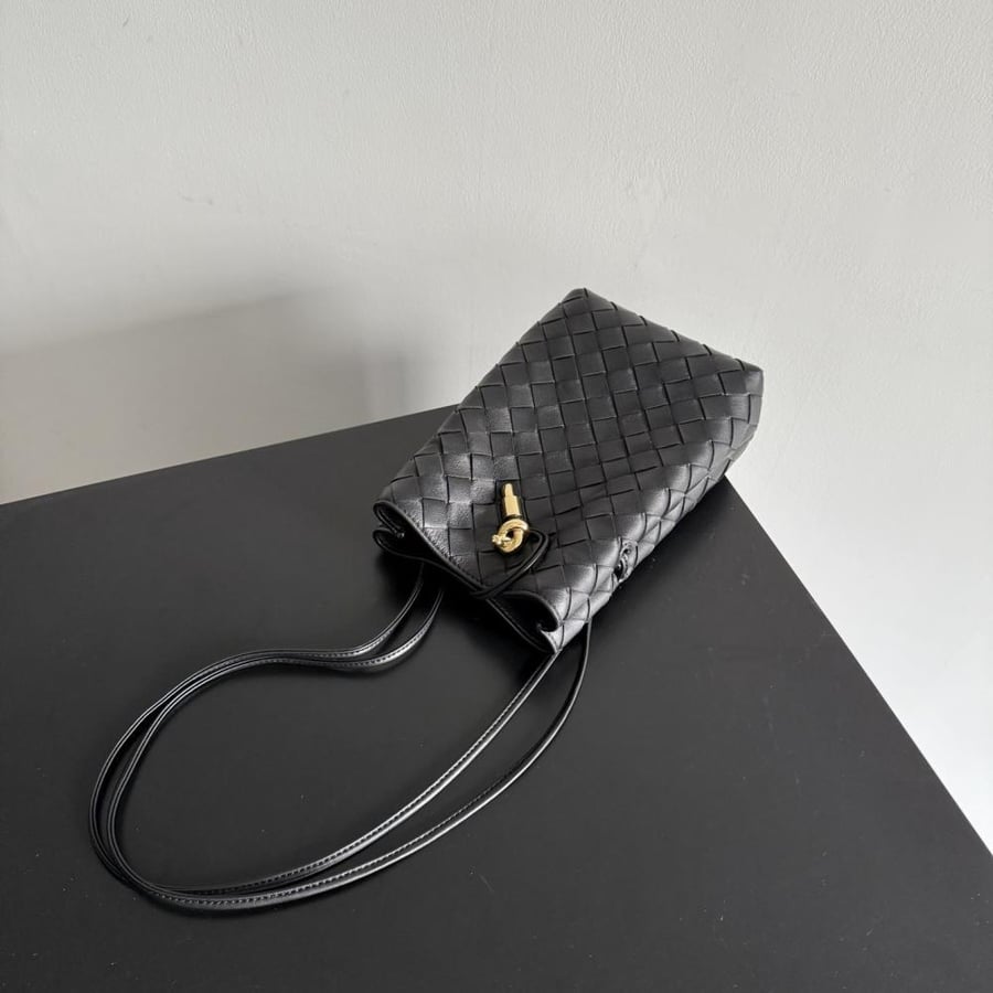 BV Andiamo Phone Pouch 14cm