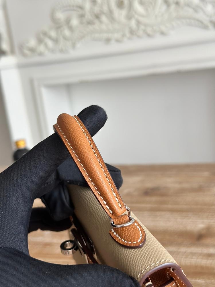 Hermes Mini Kelly II 19 Bag