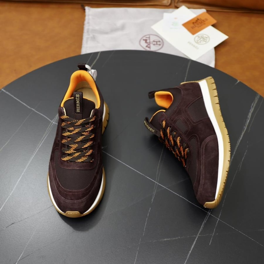Hermes 38-44
