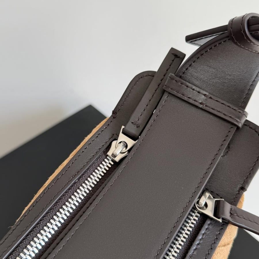 BV Tribeca Woven Tote Bag 30.5209cm