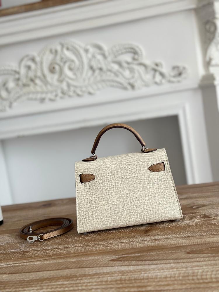 Hermes Mini Kelly II 19 Bag