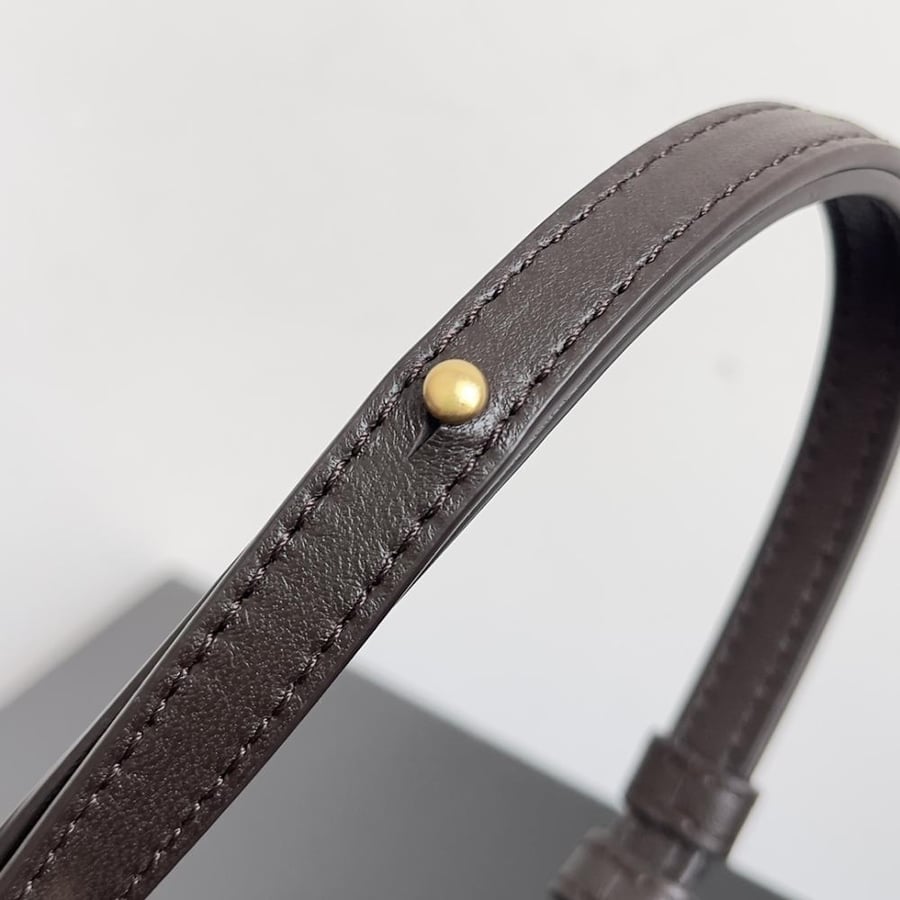 BV Mini Hop Bag 25.5cm
