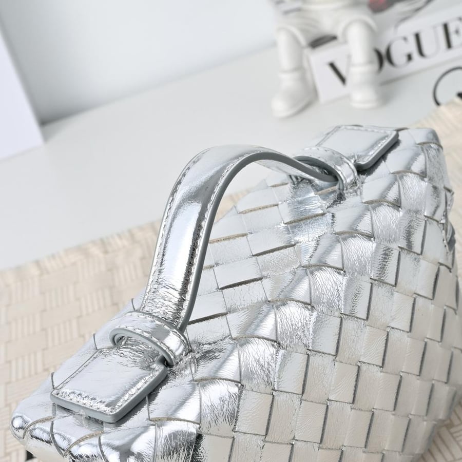 BV Vanity Case Bag 22cm