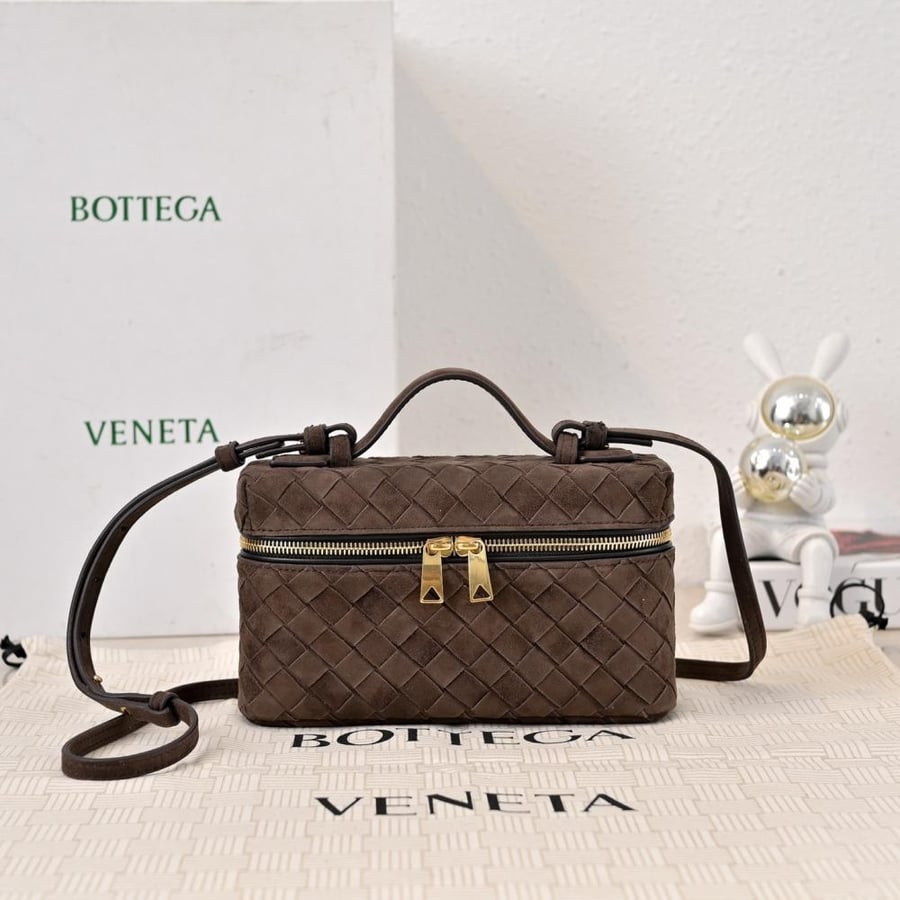 BV Vanity Case Bag 22cm