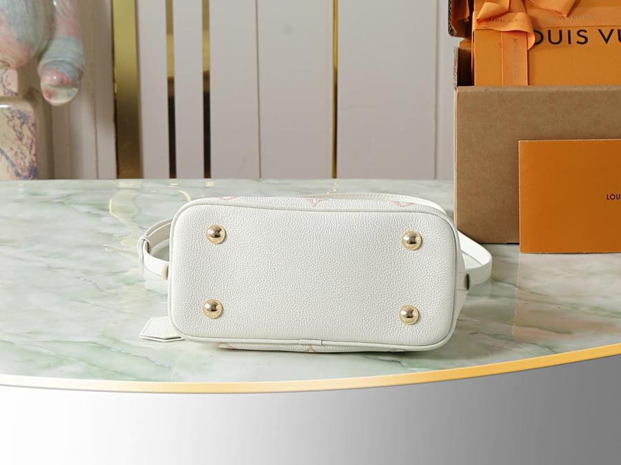 LV Speedy Bandoulière 23.5cm