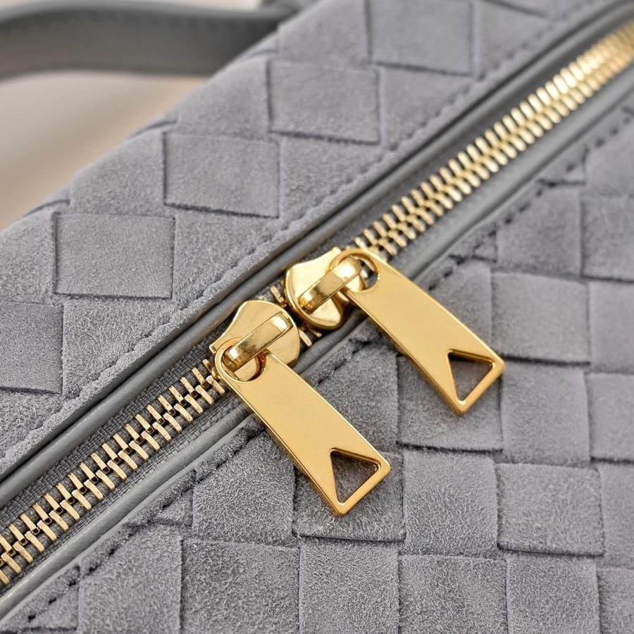 BV Vanity Case Bag 22cm