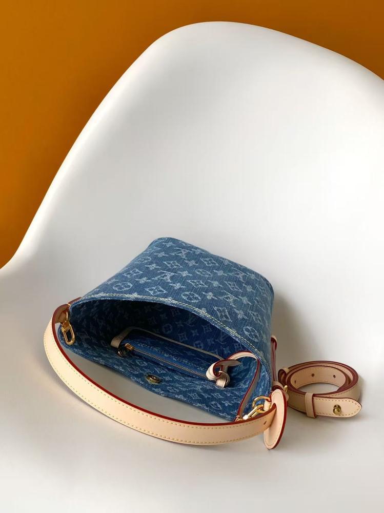 LV Bucket Bag Monogram Jacquard 18cm