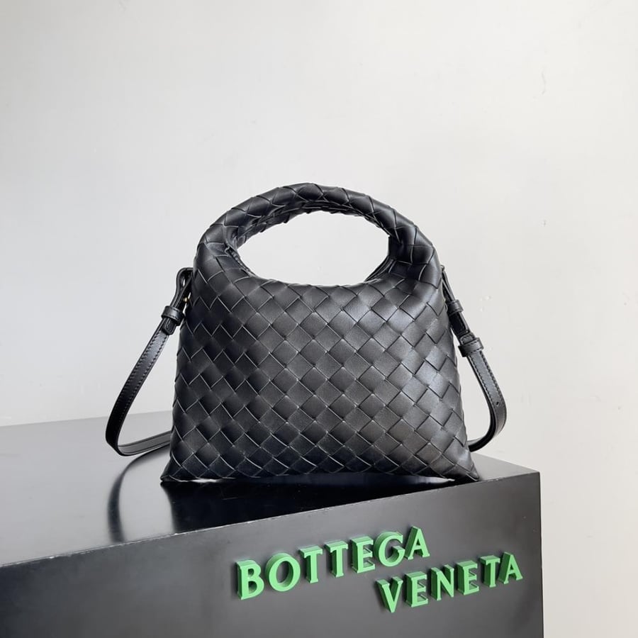 BV Mini Hop Bag 25.5cm