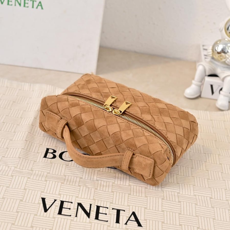 BV Vanity Case Bag 22cm