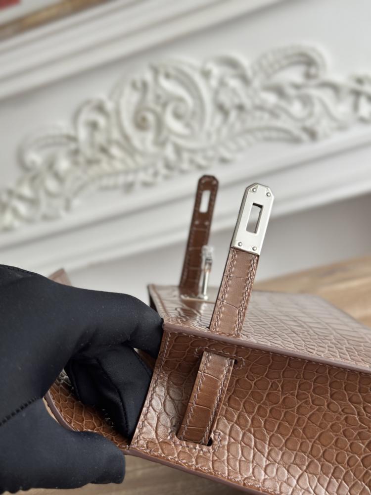 Hermes Kelly Mini Pochette 22cm