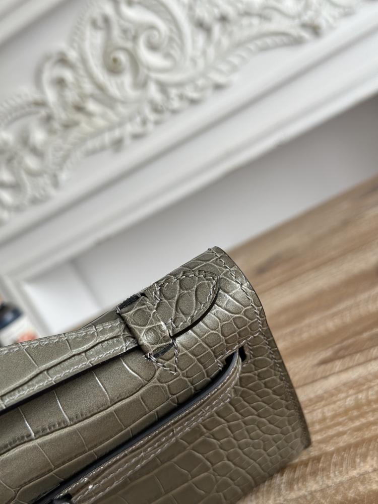 Hermes Kelly Mini Pochette 22cm