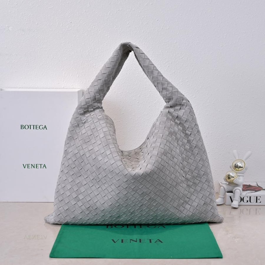 BV New Large Hop Bag 54cm (Suede)