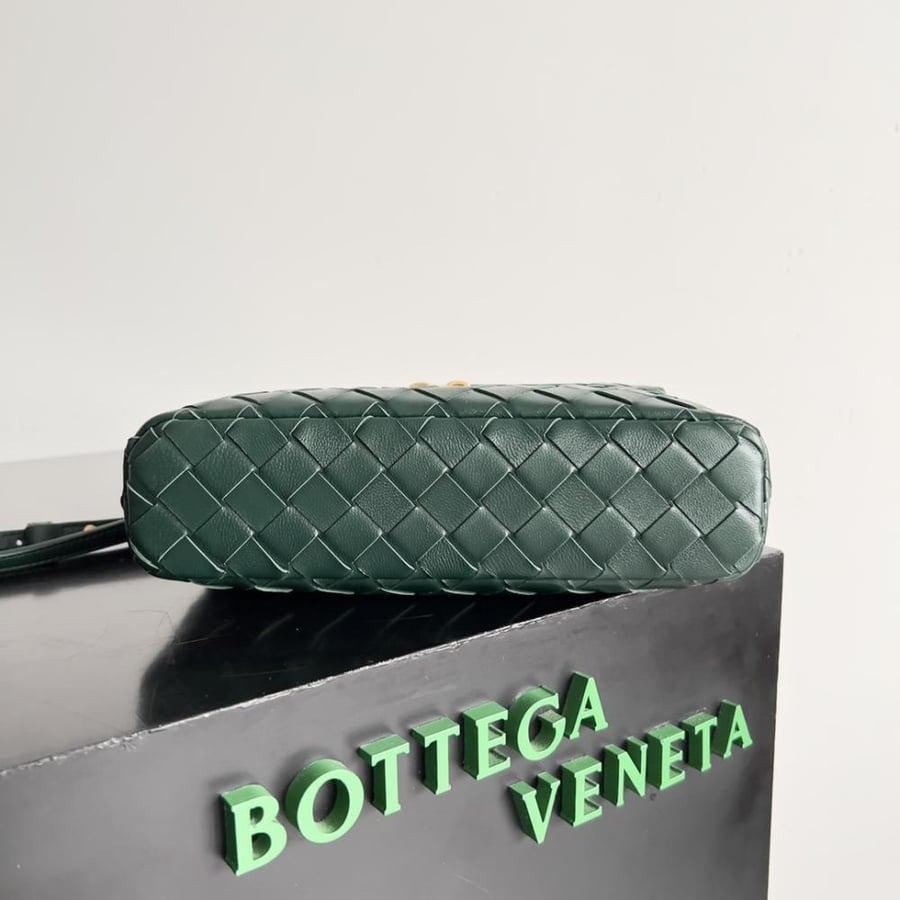 BV Vanity Case Bag 22cm
