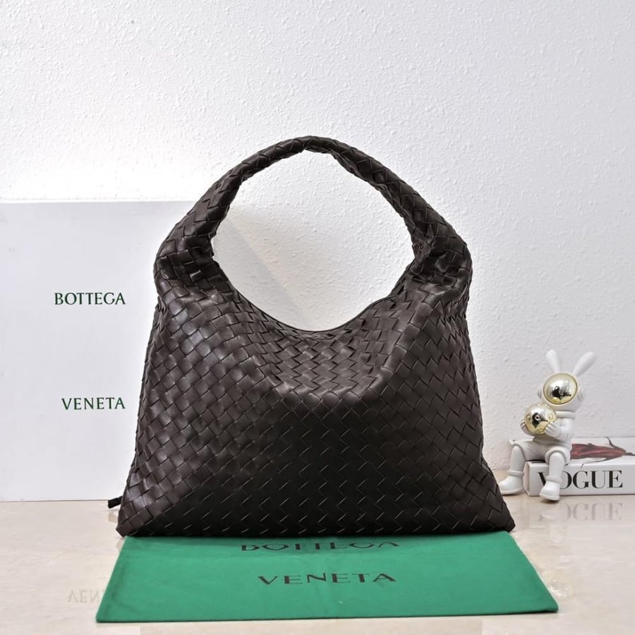 BV New Medium Hop Bag 46cm (Leather)