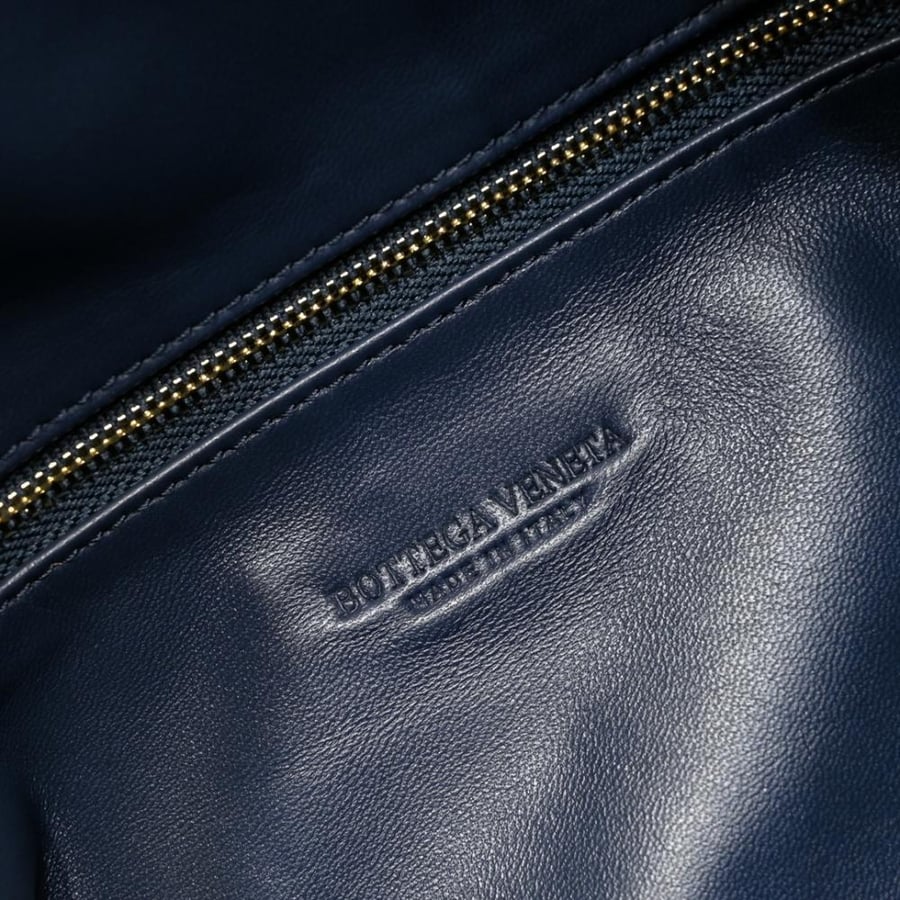 BV New Medium Hop Bag 46cm (Leather)