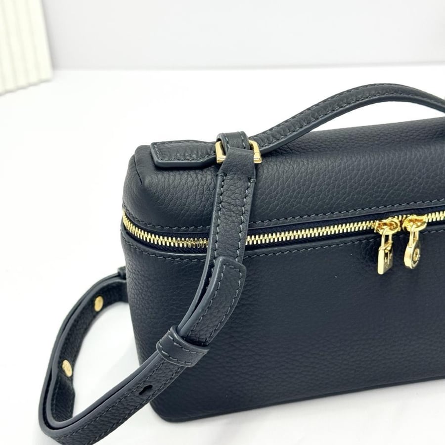 Loro Piana Extra Pocket L19 Vanity Case Collection