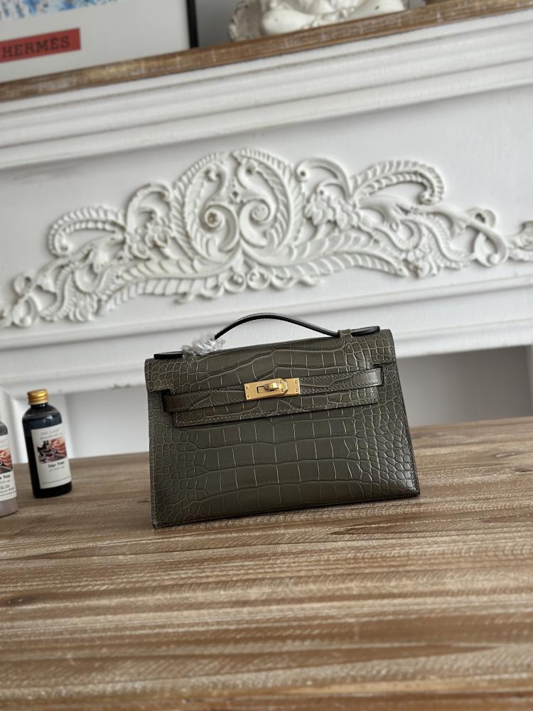 Hermes Kelly Mini Pochette 22cm