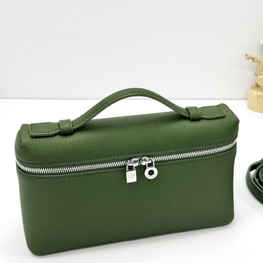 Loro Piana Extra Pocket L19 Vanity Case Collection
