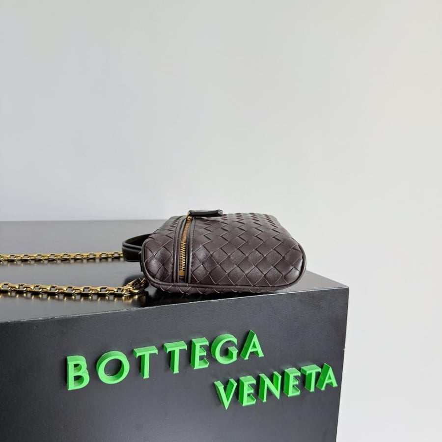 BV Small Soft Vanity Case 19cm