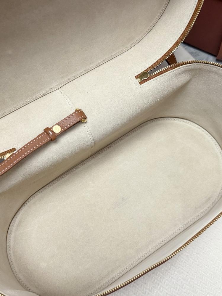 Loro Piana Large Vanity Case in Grained Leather
