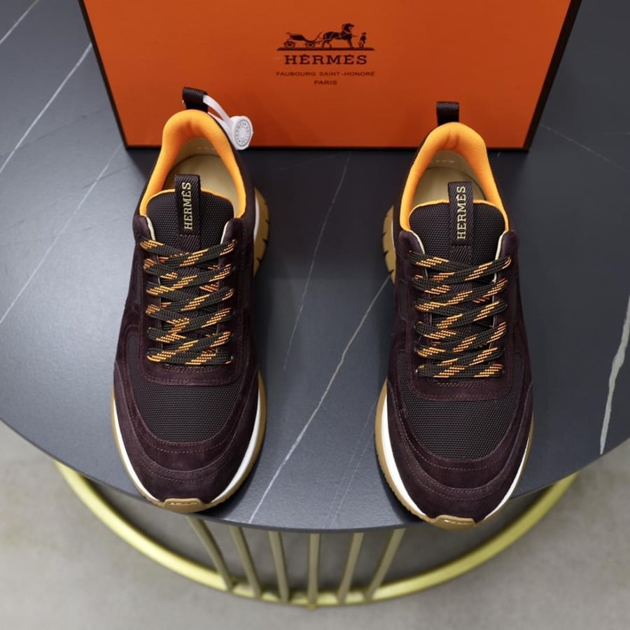 Hermes 38-44
