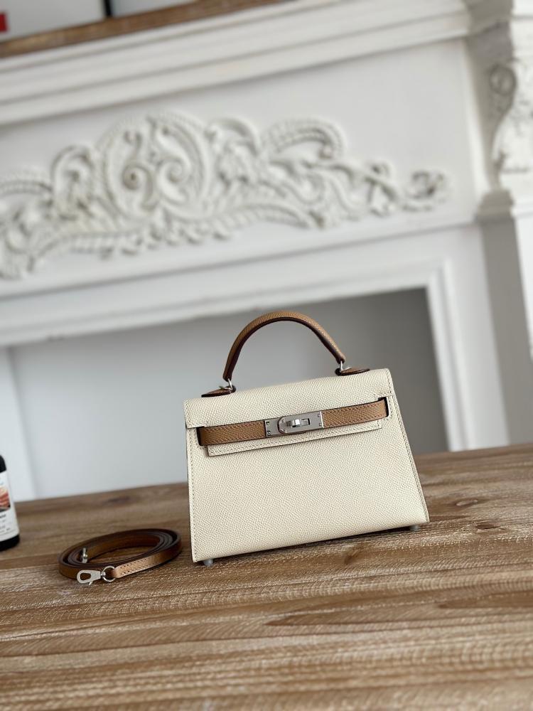 Hermes Mini Kelly II 19 Bag