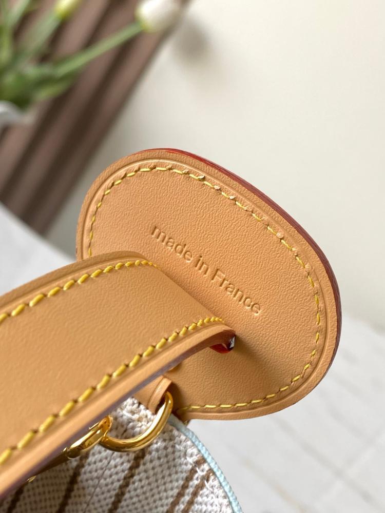 LV Bucket Bag Monogram 16cm