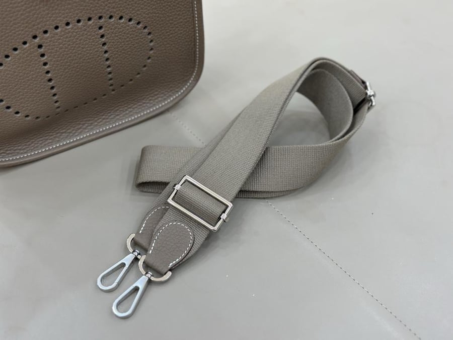 Hermes Evelyne III 29 TC Bag