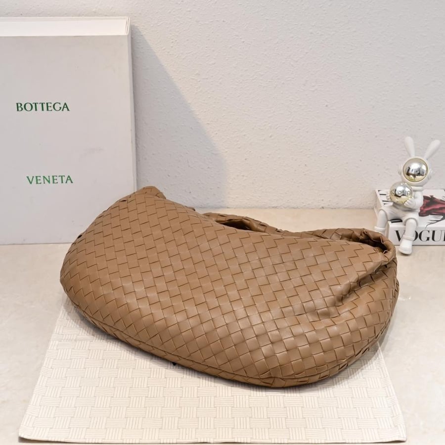 BV Extra Large Jodie Bag 54cm