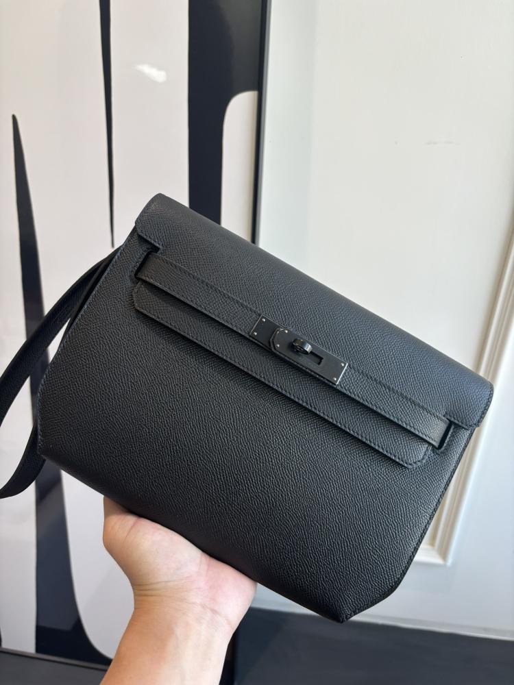 Hermes Kelly Dépêches 25 Pouch (Leather)