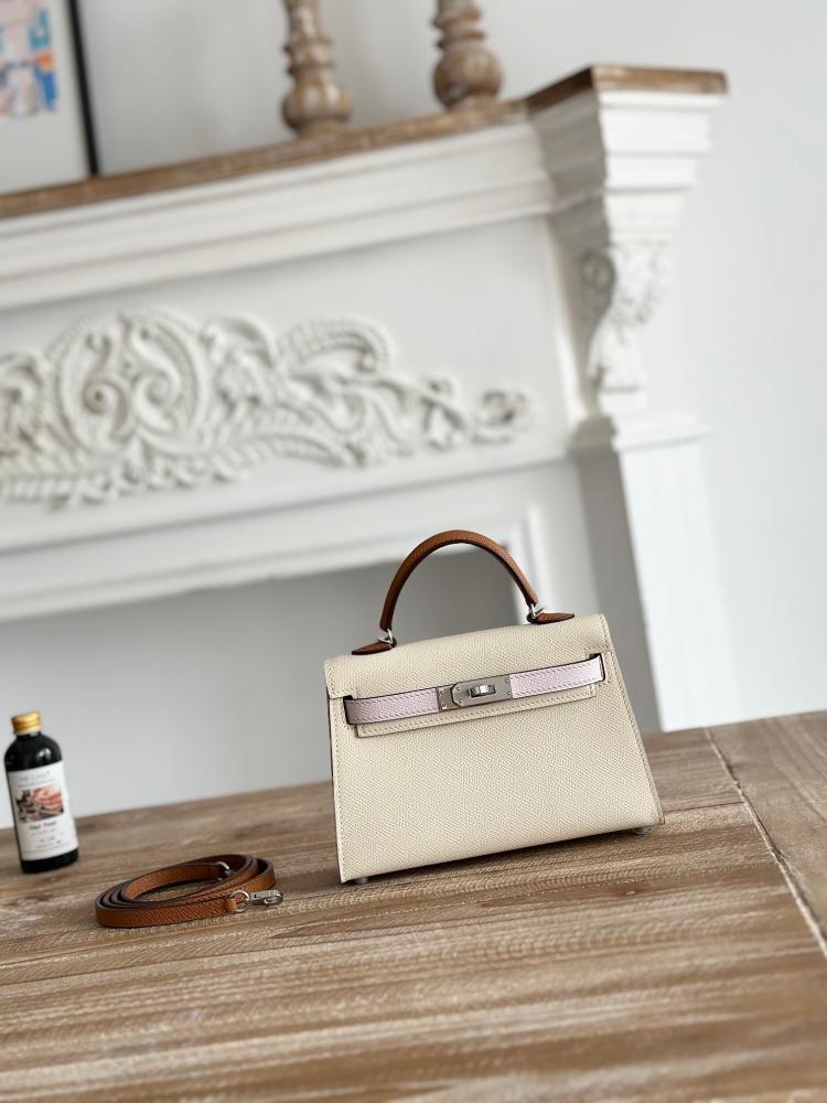 Hermes Mini Kelly II 19 Bag