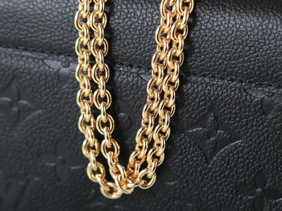 LV Chain Bag - 19.513.56.5cm