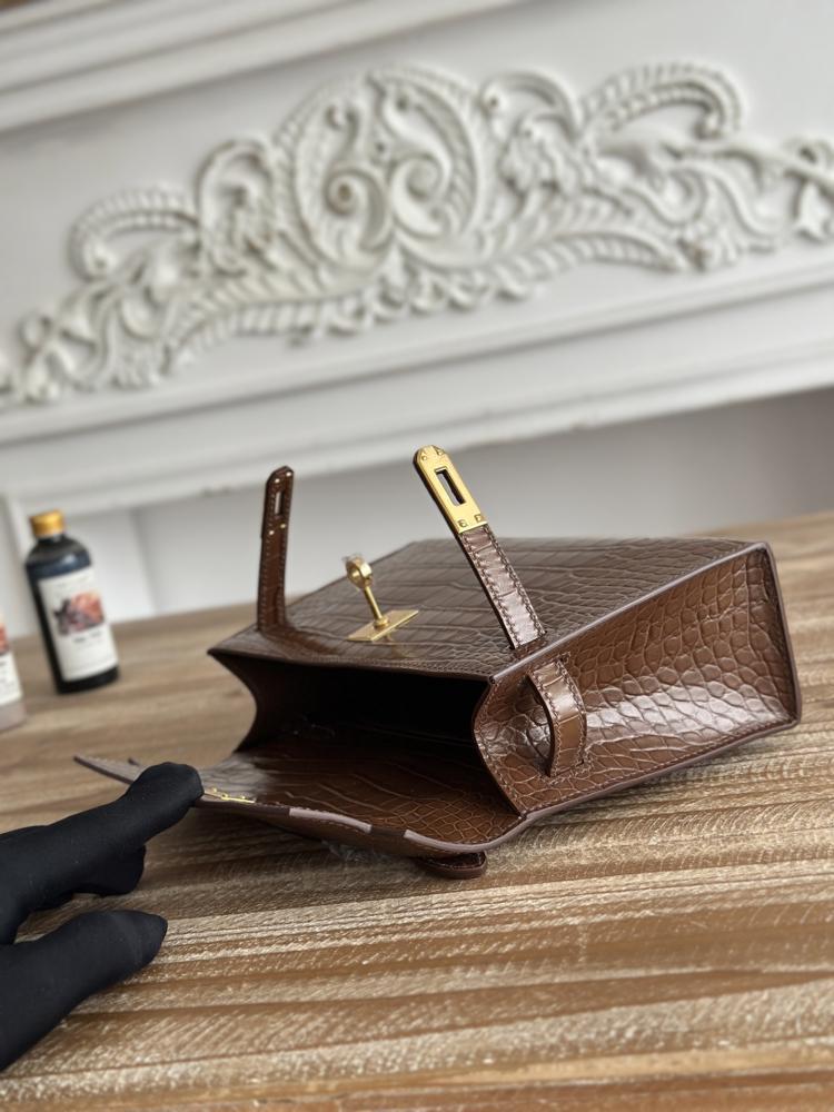 Hermes Kelly Mini Pochette 22cm