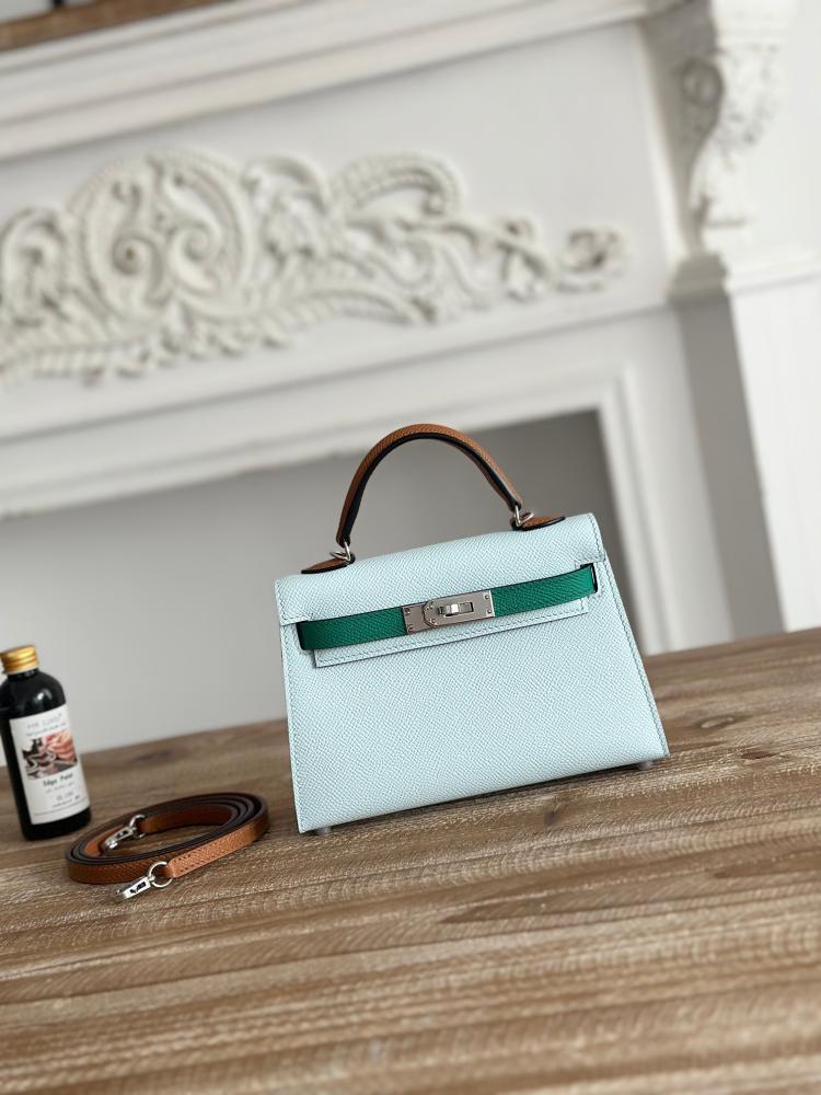 Hermes Mini Kelly II 19 Bag