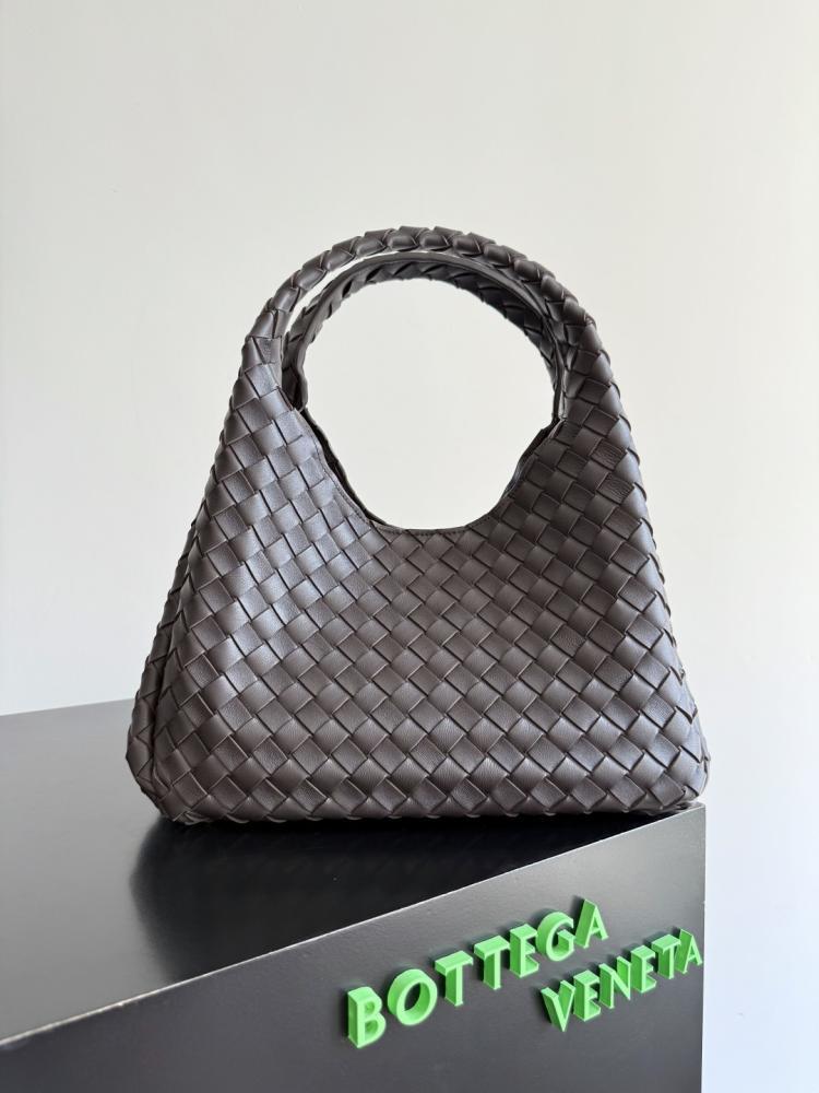 BV Campana Shoulder Bag 33cm