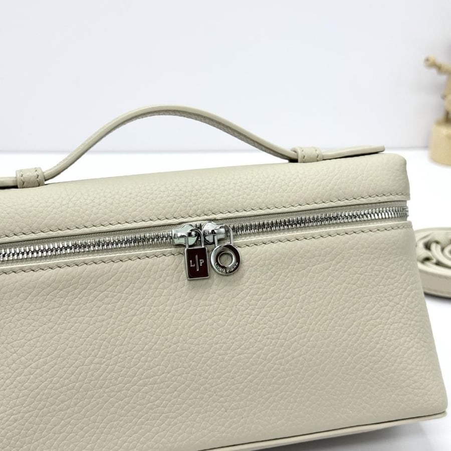 Loro Piana Extra Pocket L19 Vanity Case Collection