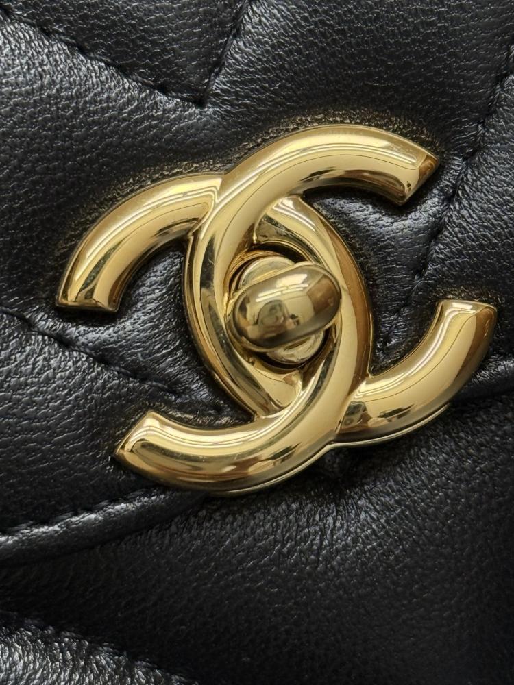 Chanel Mini Kelly Top Handle Chevron Quilted Leather Bag