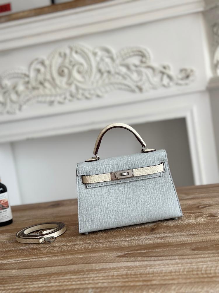 Hermes Mini Kelly II 19 Bag