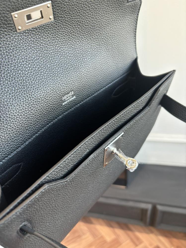 Hermes Kelly Dépêches 25 Pouch (Leather)
