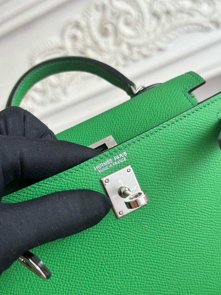 Hermes Mini Kelly II 19 Epsom/Chevre Bag