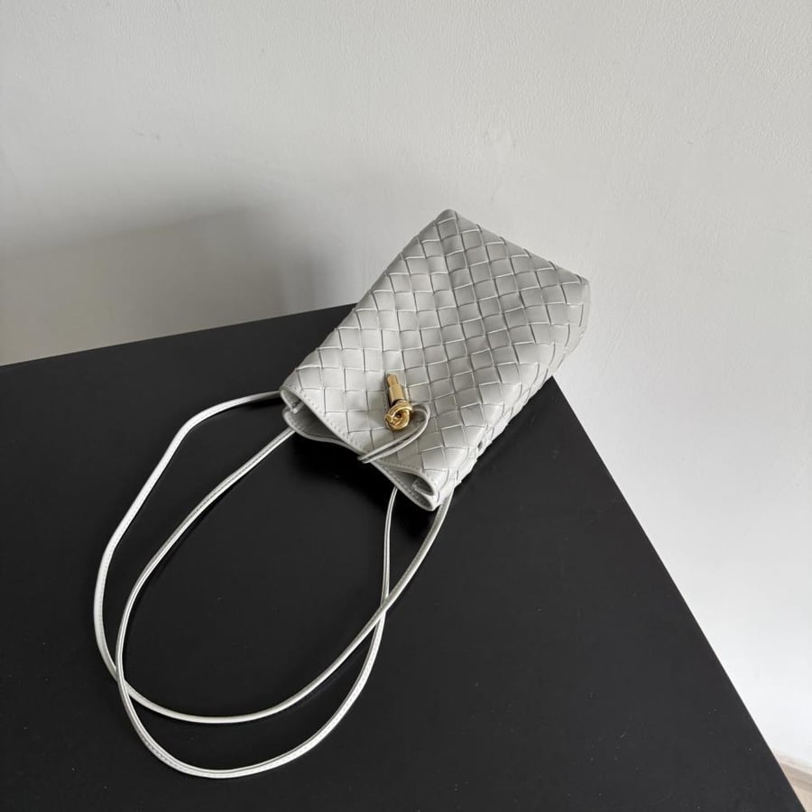 BV Andiamo Phone Pouch 14cm