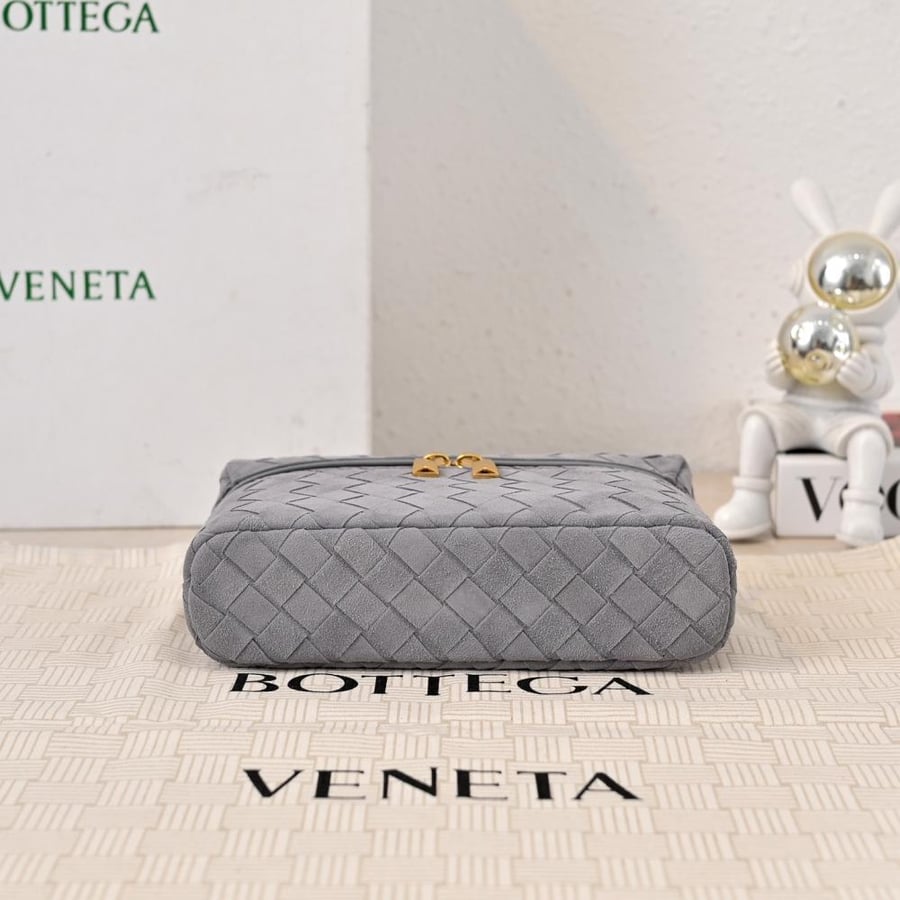 BV Vanity Case Bag 22cm