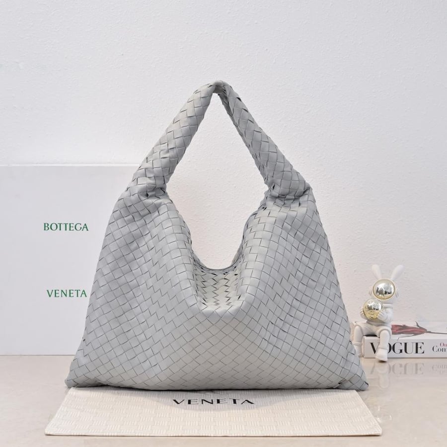 BV New Large Hop Bag 54cm